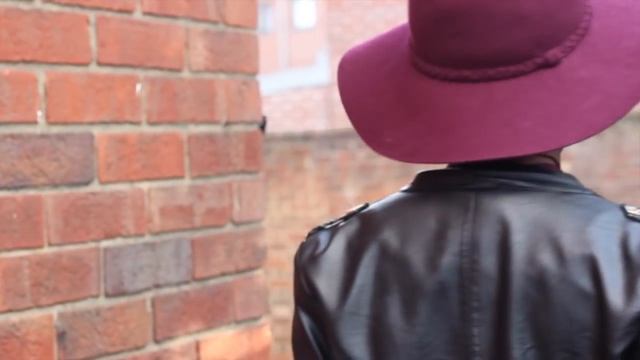 AUTUMN/WINTER LOOKBOOK 2015 смотреть онлайн