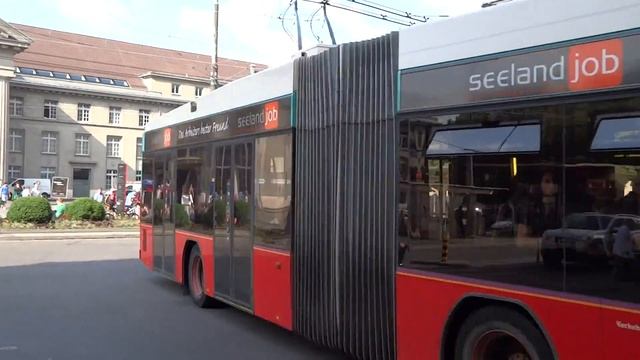 Trolleybus at the main station Biel смотреть онлайн