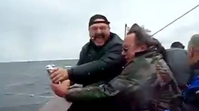 DAS EKG BOOT смотреть онлайн
