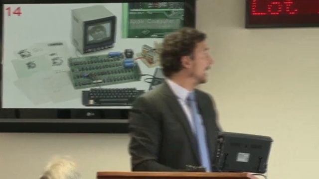 Raw: Apple 1 Computer Sells for More Than $650k смотреть онлайн