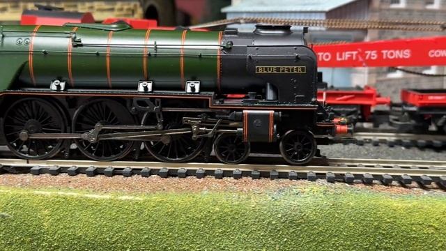 Blue Peter by Bachmann, I really did Not enjoy running this loco! смотреть онлайн