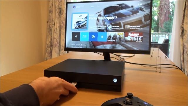 What Happens When you put a Windows PC Game into a Xbox One X Console смотреть онлайн