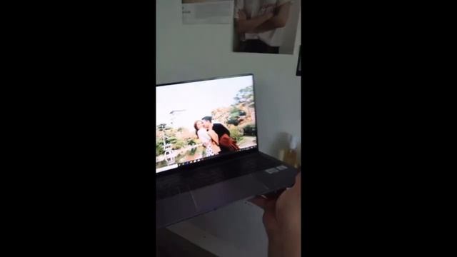 Unboxing the HUAWEI Matebook X Pro with Ira Oyco смотреть онлайн