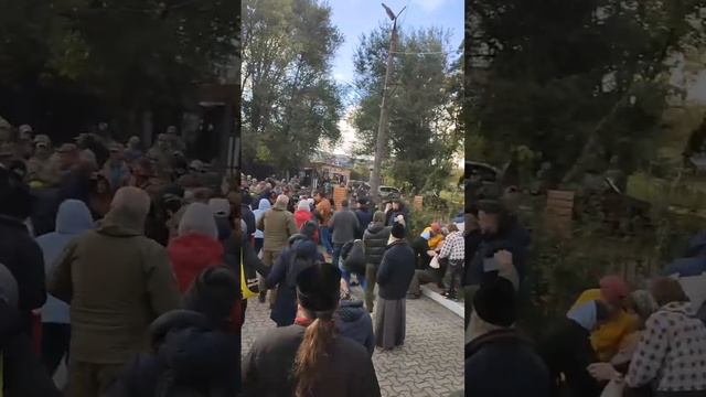 ⚡️СВО 18+ Раскольники в Черкассах начали второй штурм Михайловского кафедрального собора смотреть онлайн