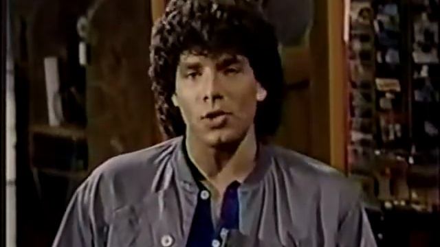 1984 Lindsey Buckingham on his solo albums and Fleetwood Mac смотреть онлайн
