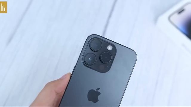 Những cuộc chạy đua trang bị trên smartphone: Sạc nhanh, tần số cảm ứng, điểm số Antutu…vô nghĩa? смотреть онлайн