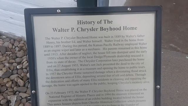 Walter P. Chrysler boyhood home , Ellis Kansas смотреть онлайн