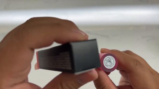 💄Mở hộp son MAC 984 Power Kiss Liquid Lipcolour Billion Smile màu hồng смотреть онлайн