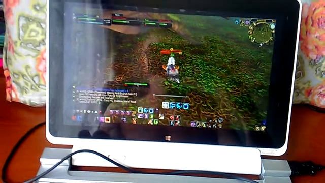 Играем на Acer W511 в wow 2.4.3 смотреть онлайн