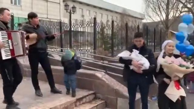 Роддом на Басенова. 11.03.2021г