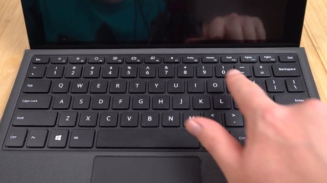 Teclast X3 Plus Unboxing & Preview - 6GB N3450 2-in-1 смотреть онлайн