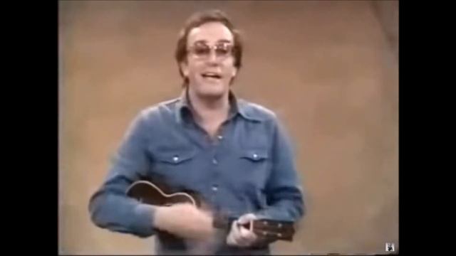 When I'm Cleaning Windows – Peter Sellers (1974) смотреть онлайн