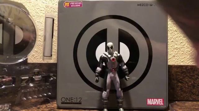 DEADPOOL Mezco One 12 Collective Previews Exclusive X-Force смотреть онлайн