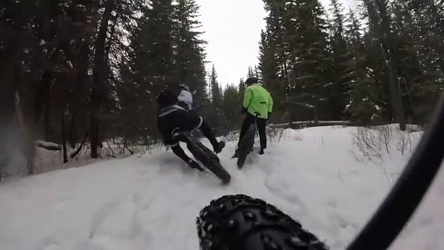 Some iMovie fun after a Sunday ride in the park. I crack me up.... смотреть онлайн