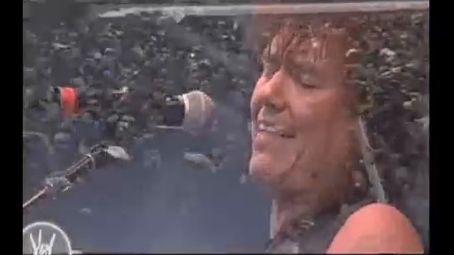 Presentación - Jaguares en el Vive Latino 2009 - Amanece смотреть онлайн