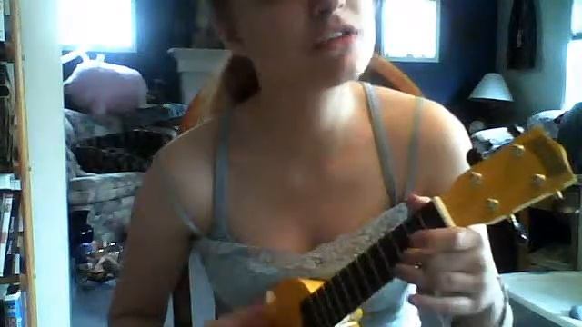 the chain ukulele cover смотреть онлайн