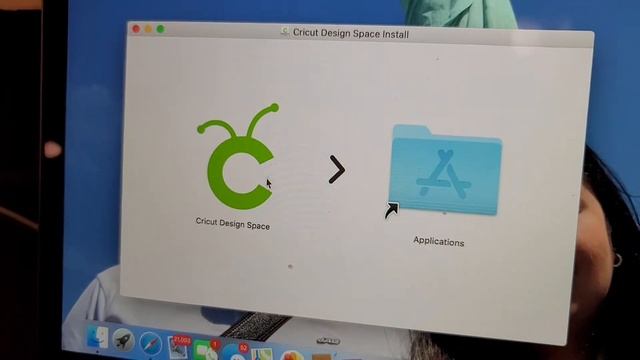 How to Download "Cricut design space" on mac/macbook смотреть онлайн