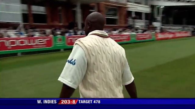 Mind The Windows, Tino! | Funniest Sledge Ever? | Andrew Flintoff v Tino Best | Lord's смотреть онлайн