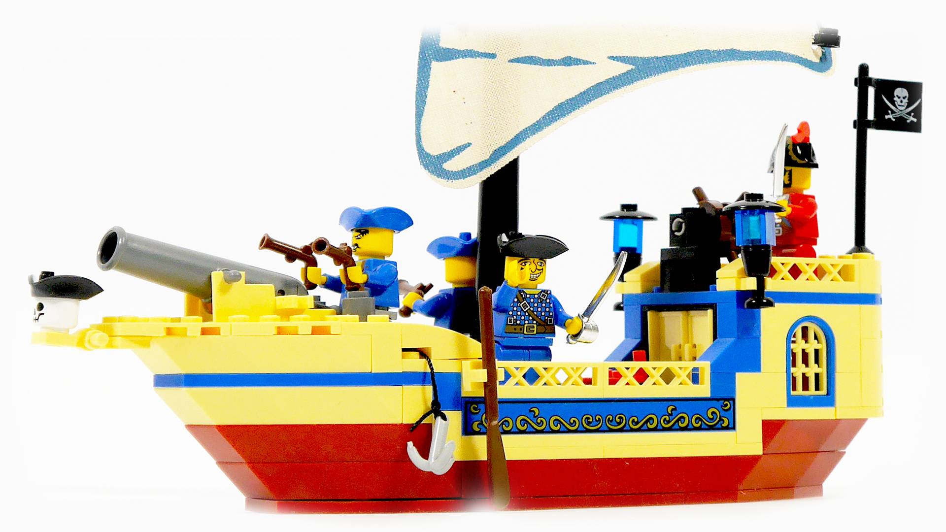 Собираем  пиратский корабль 