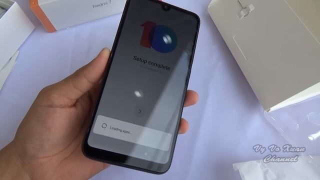 Xiaomi Redmi 7 Lunar Red color unboxing and test camera смотреть онлайн