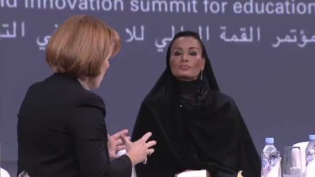 WISE 2011 Opening Plenary Session - Interview of Her Highness Sheikha Moza bint Nasser смотреть онлайн