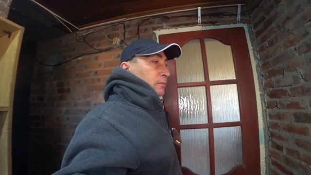 КУПИЛ ГИПСОКАРТОН/СОСЕД ПОМОГАЕТ/ПЕРЕПЛАНИРОВКА КУХНИ/ЖИЗНЬ В СТАНИЦЕ/ смотреть онлайн