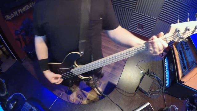 Ministry - Filth Pig Bass Cover смотреть онлайн