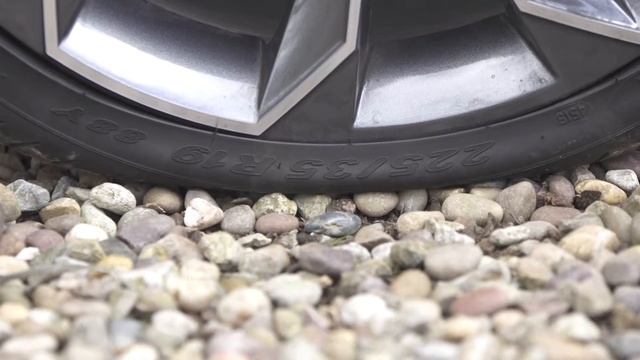 Compresseur d'air digital 12V RAC640 RING смотреть онлайн