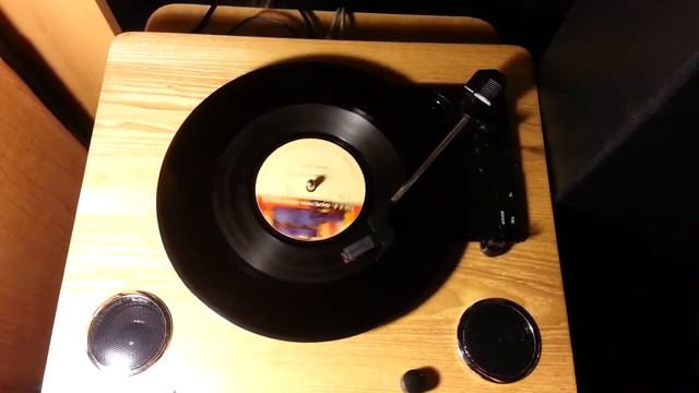 APPLE BLOSSOM TIME BRIDGE PLAZA BAND 1976 смотреть онлайн