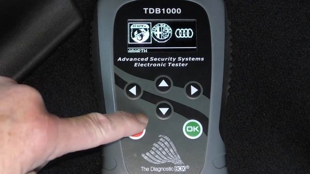 Jeep Renegade 2019 Key Programming Tutorial bypassing the Secure Gateway Module SGW смотреть онлайн