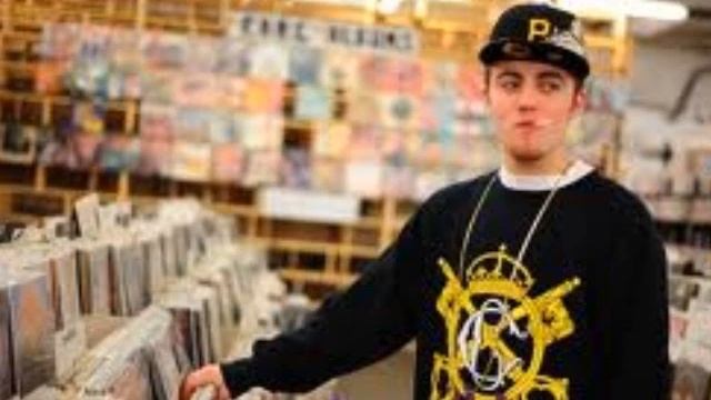 Mac Miller- All Around The World BDE Mixtape смотреть онлайн