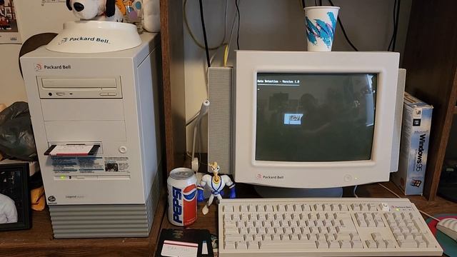 Packard Bell Legend 822CDT Windows 3.11 Reinstall смотреть онлайн