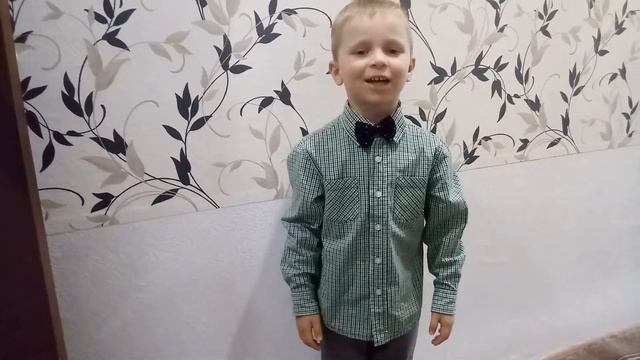 Леонтьев Кирилл  - "Слон и Моська"