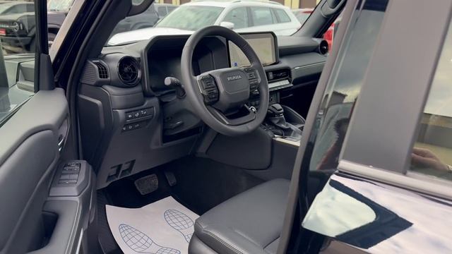 Toyota Land Cruiser 250 2.8 2024 смотреть онлайн