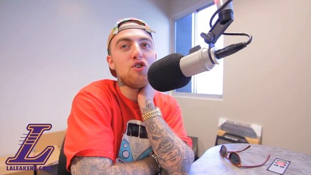 Mac Miller Plays "F, Marry,Kill" w/ J Cruz & Justin Credible смотреть онлайн