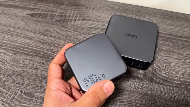The Fastest Chargers To Simultaneously Charge All Your Samsung or Apple Devices! смотреть онлайн