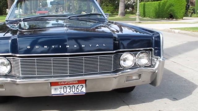 1967 Lincoln Continental Convertible смотреть онлайн