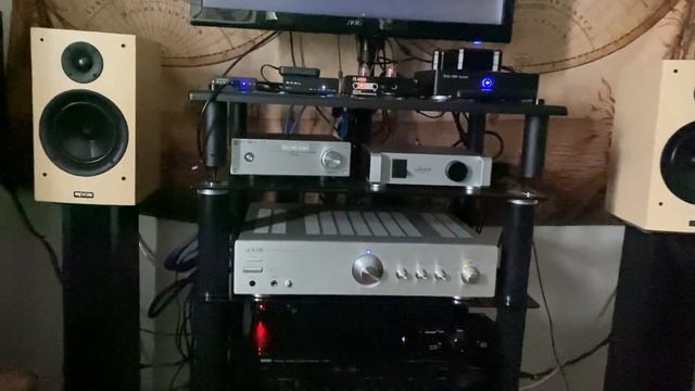 Test of EPOS ELS-8 successor to the ELS-3 and a little Bach funky style смотреть онлайн