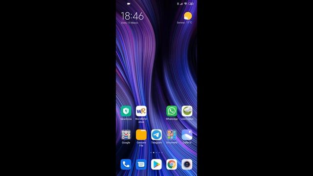 Proiettare lo schermo dello smartphone con il proiettore in 2 MINUTI!! смотреть онлайн