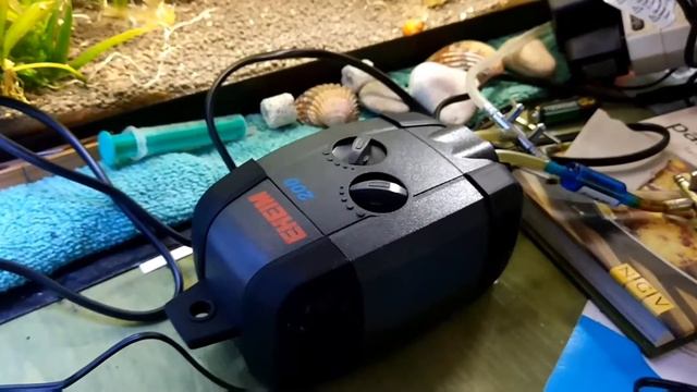 Unboxin Eheim Air pump 200 смотреть онлайн