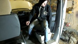 Поворотное сиденье Мерседес Спринтер.Автодом на базе Спринтер