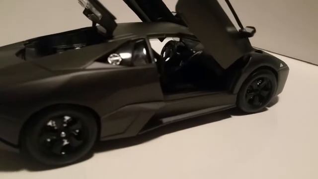 Bburago - Lamborghini Reventon смотреть онлайн