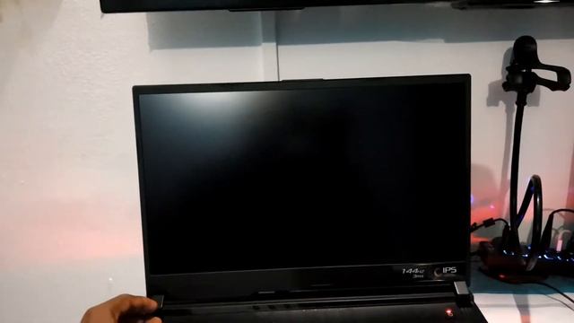 I try to install MacOS Big Sur on Asus Rog Strix G but It's not working! смотреть онлайн