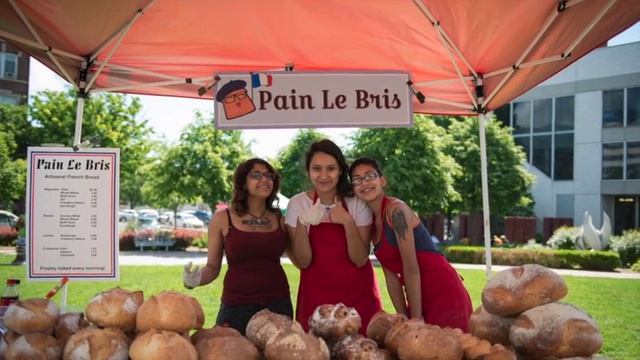 New Rochelle Downtown Farmers Market смотреть онлайн