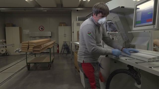 Servizio taglio soglie su misura di Maico смотреть онлайн
