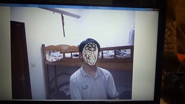 Kinect Smile Tracking смотреть онлайн