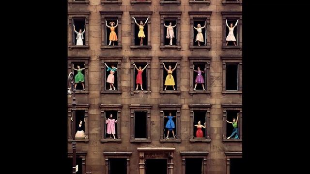 Master of Fashion Photography : Ormond Gigli "Girls in the Windows, New-York, 1960 " смотреть онлайн