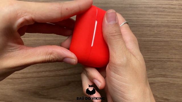 Como colocar case de silicone no AirPods Pro - Baú do Viking смотреть онлайн