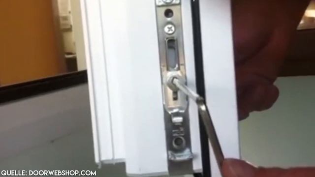 Dreh 2x im Jahr diese Schraube am Fenster - Du wirst verdammt viel Geld sparen! смотреть онлайн