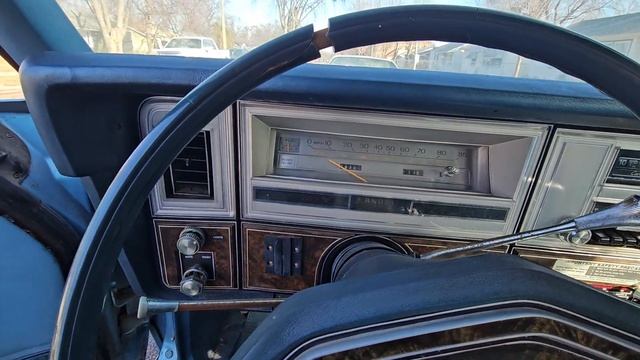 1978 Lincoln Continental Saved from demo derby cold start смотреть онлайн